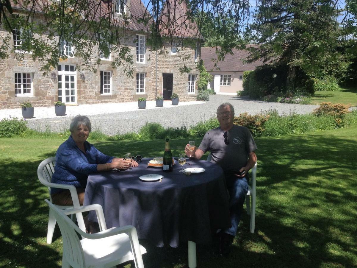 Manoir De La Porte Hotel Sainte-Pience Zewnętrze zdjęcie