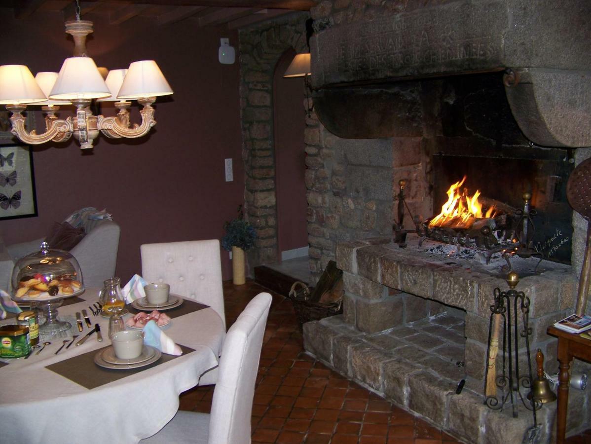Manoir De La Porte Hotel Sainte-Pience Zewnętrze zdjęcie